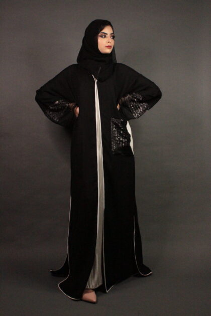 Noir Chic Abaya