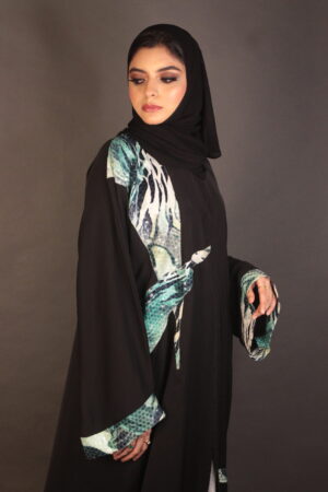 Exotic Waves Abaya