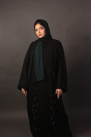 Safana Black Abaya