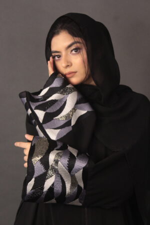 Cuff Wave Embroidered Black Abaya