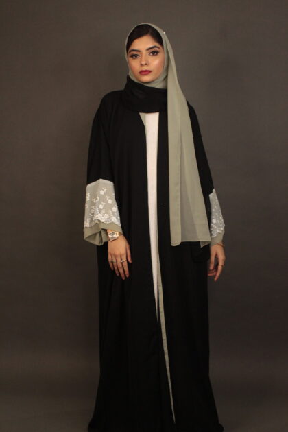 Basic Lace Abaya